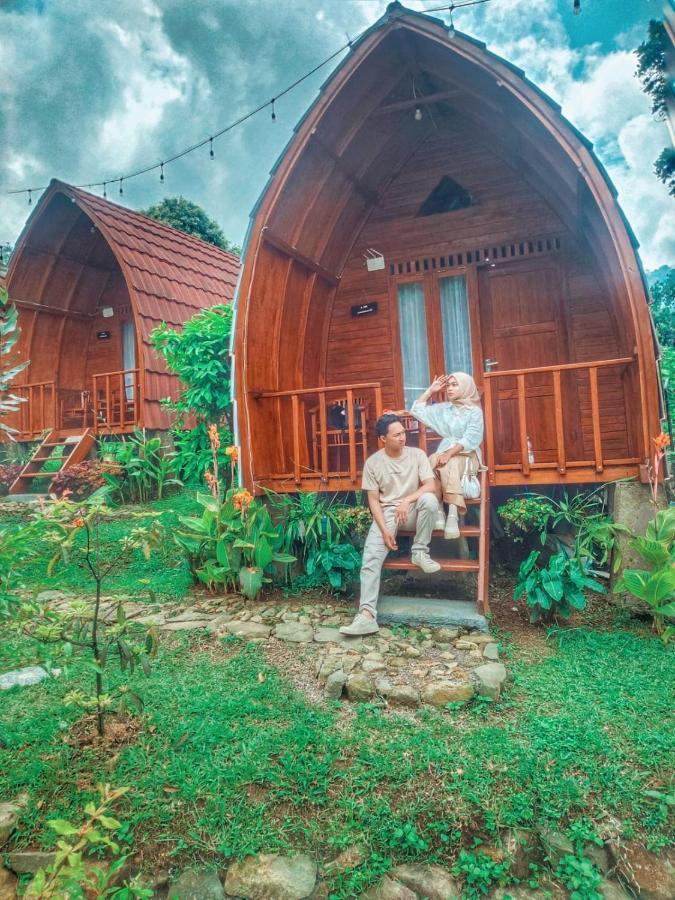 Wooden House Paseban Bogor Exterior photo